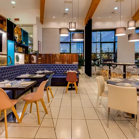 Hotel - Fiera By Ihg