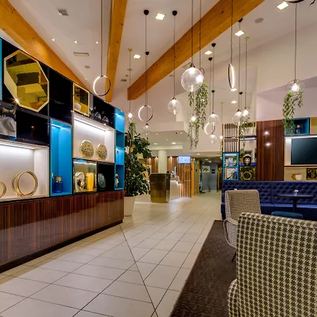 Hotel - Fiera By Ihg Bologna