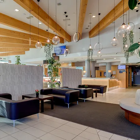 - Fiera, An Ihg 4*