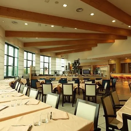 - Fiera, An Ihg Hotel 4*